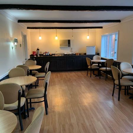 Travelodge By Wyndham Strasburg/Lancaster Amish Country Экстерьер фото