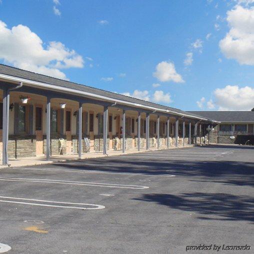 Travelodge By Wyndham Strasburg/Lancaster Amish Country Экстерьер фото