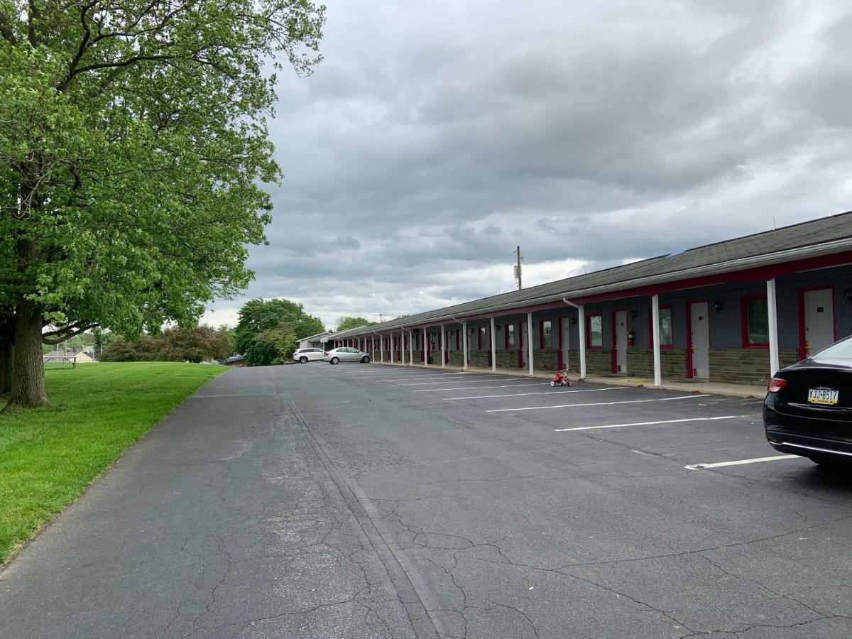 Travelodge By Wyndham Strasburg/Lancaster Amish Country Экстерьер фото